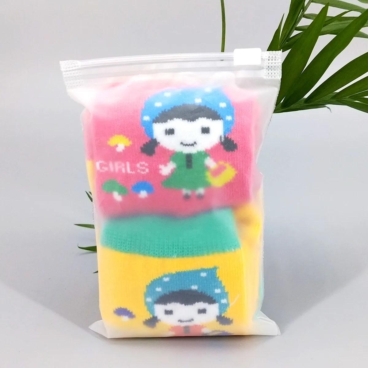 20*30cm Customized Printed PE/CPE Translucent Frosted Plastic Packaging Bags Biodegradable Plastic Bags Ready For Sale