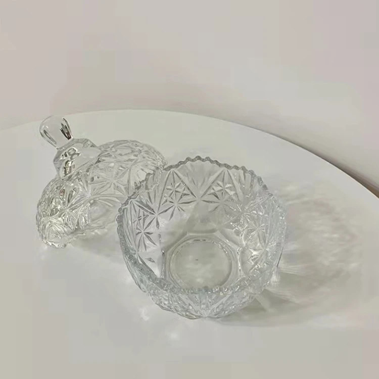 Wholesale European-style Creative Home Decoration Ornaments Aromatherapy Storage Glass Jar With Lid