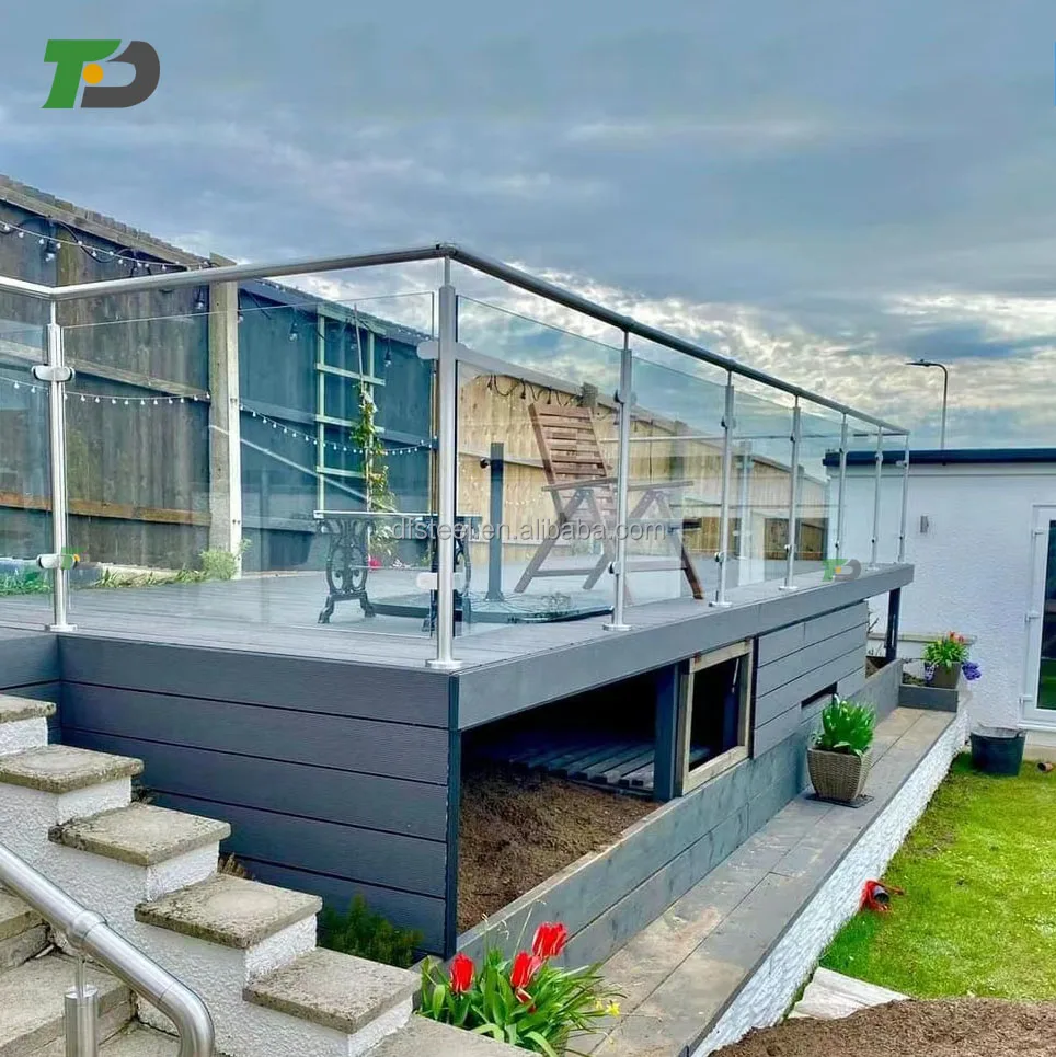 DF Hot Selling Stainless Steel Balustrade Stair / Balcony Glass Railing Post Deck Railing System