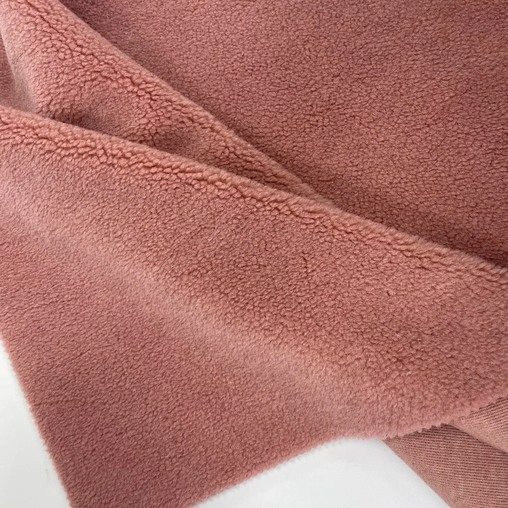 China Supply Custom Knitted Plain Lining Blanket Lay Magenta Small Wool Fleece Fabric
