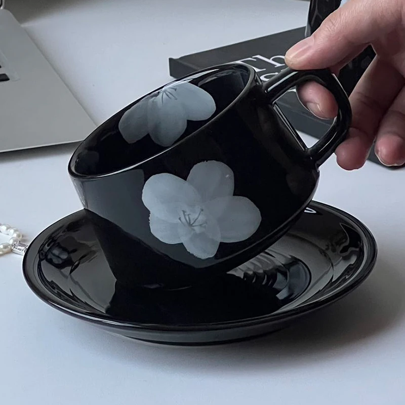 Ins Japanese Ceramic Mug Cute Coffee Cup With Saucer Nordic Mug Porcelain Cup With Handle For Household For Weeding Restaurant