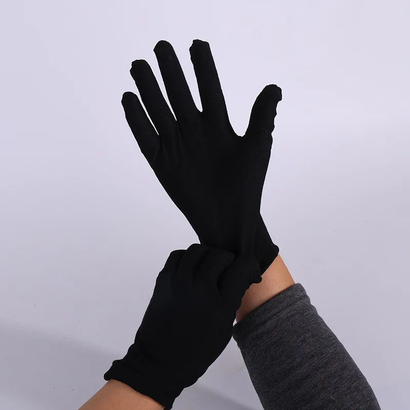 Premium black and white breathable polishing luxury jewelry display Cleaning handglove