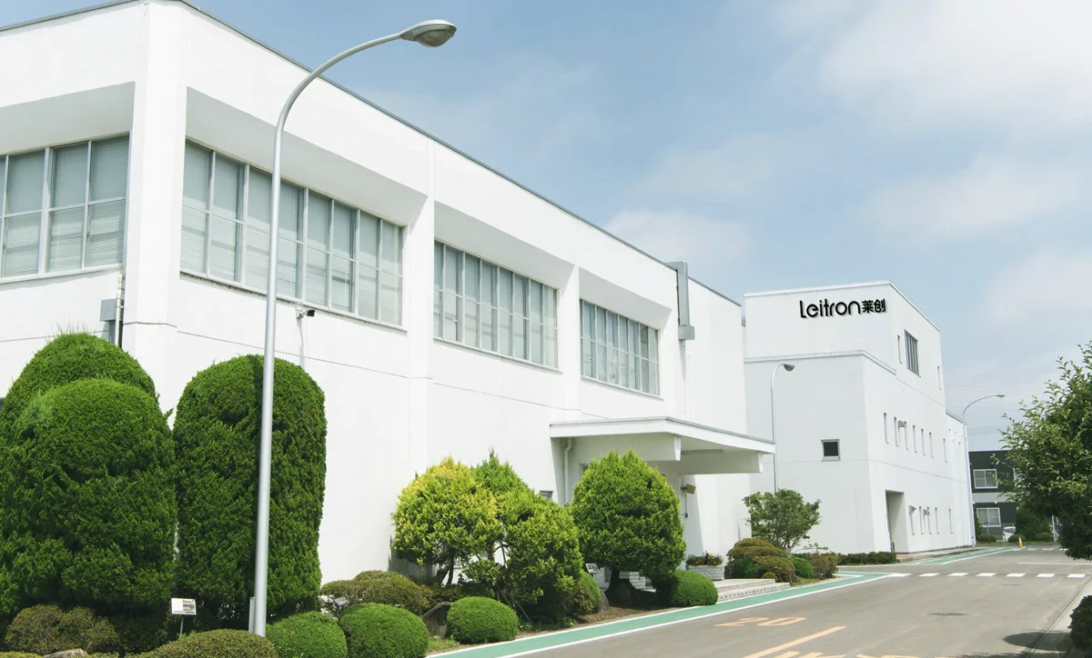 electric facial cleanser bubble maker