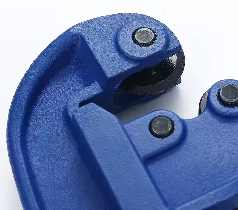 Сверхмощный металлический резак для труб ручной