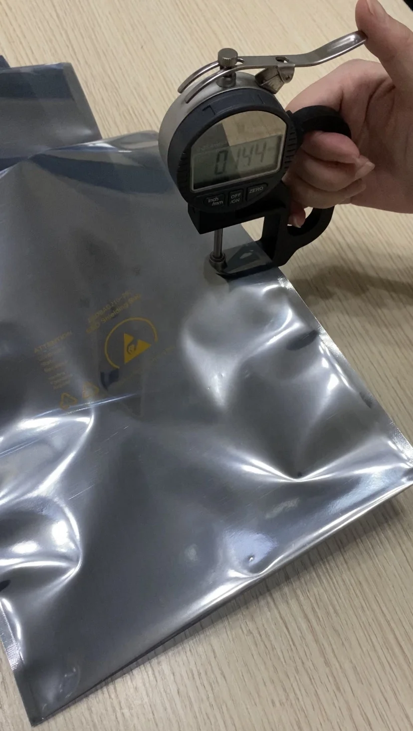 ESD Zip Lock Bag / ESD Bag / Anti-static Shielding Bag Electronic Offset Printing SK Antistatic CPP Zipper Top Accept 10e6-10e9