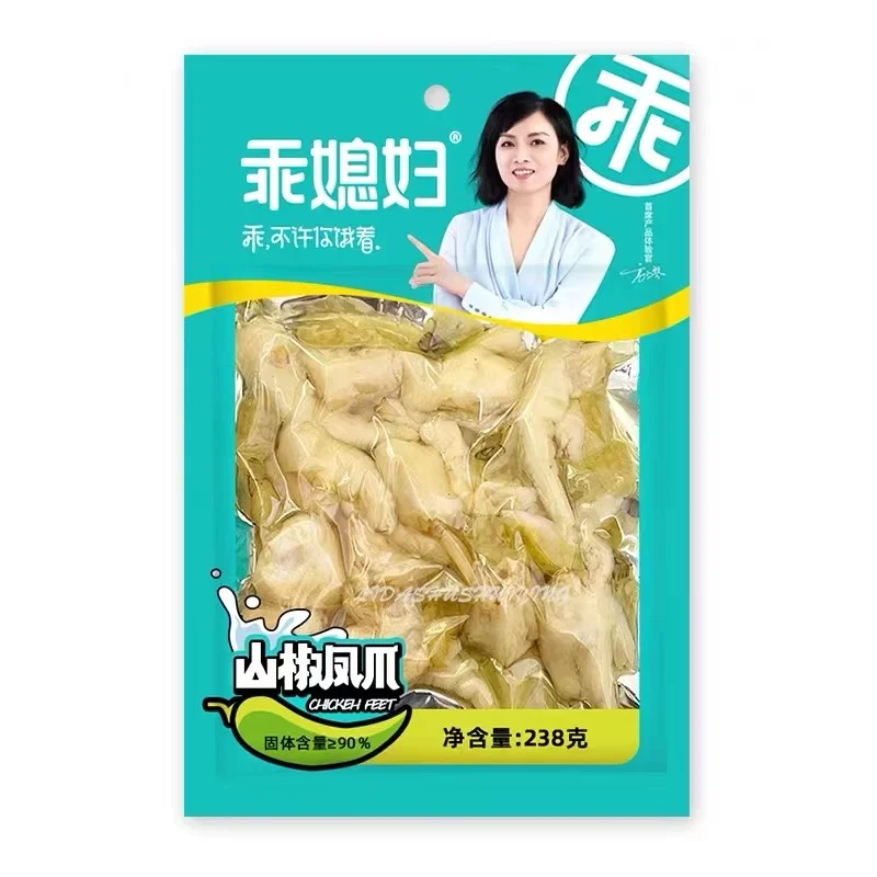 30g vacuum packed chicken food pickled pepper chicken feet spicy snack meat snacks chicken snacks for all age