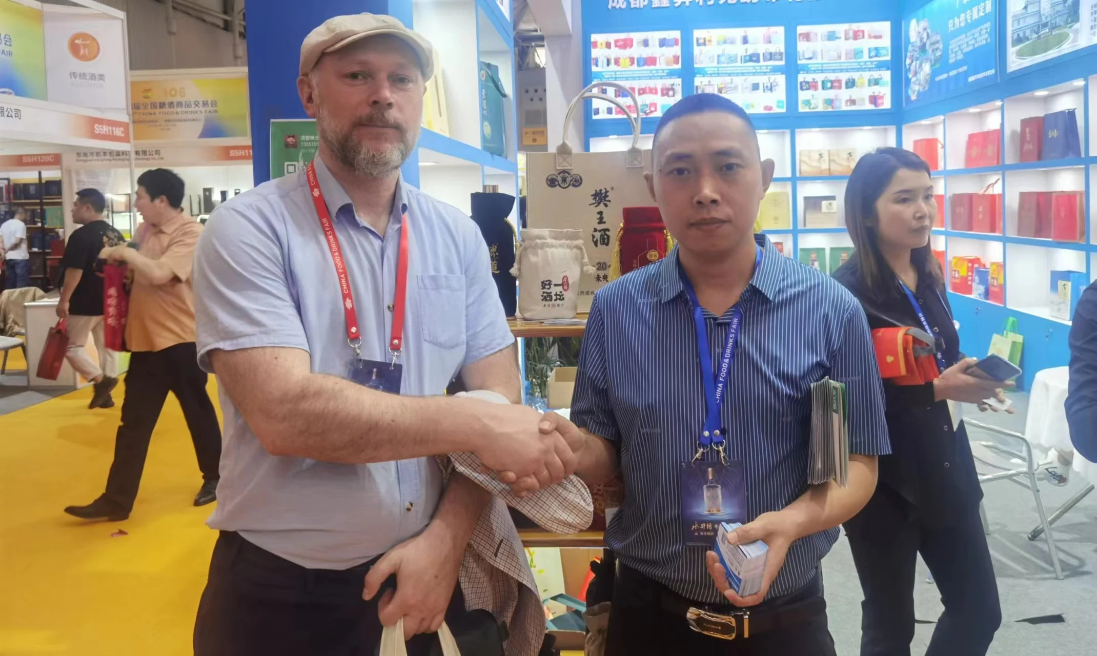 Customized Wholesales New Popular Eco-friendly Summer Straw Bag Ladies Straw Beach Bags