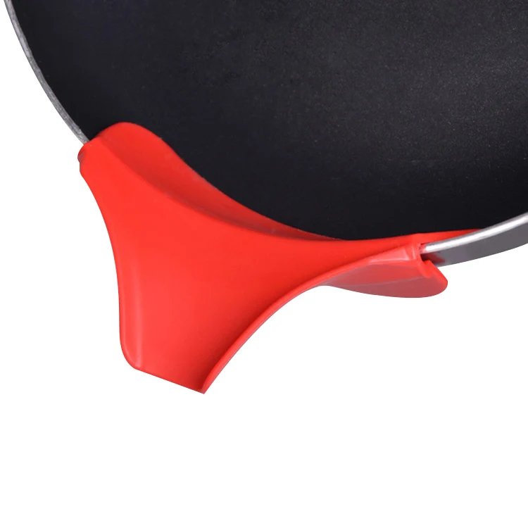 
Spill-Proof Kitchen Funnel Household General Use Colorful Easy To Use Pot Mouth Funnel Silicone Round Deflector For Liquid 