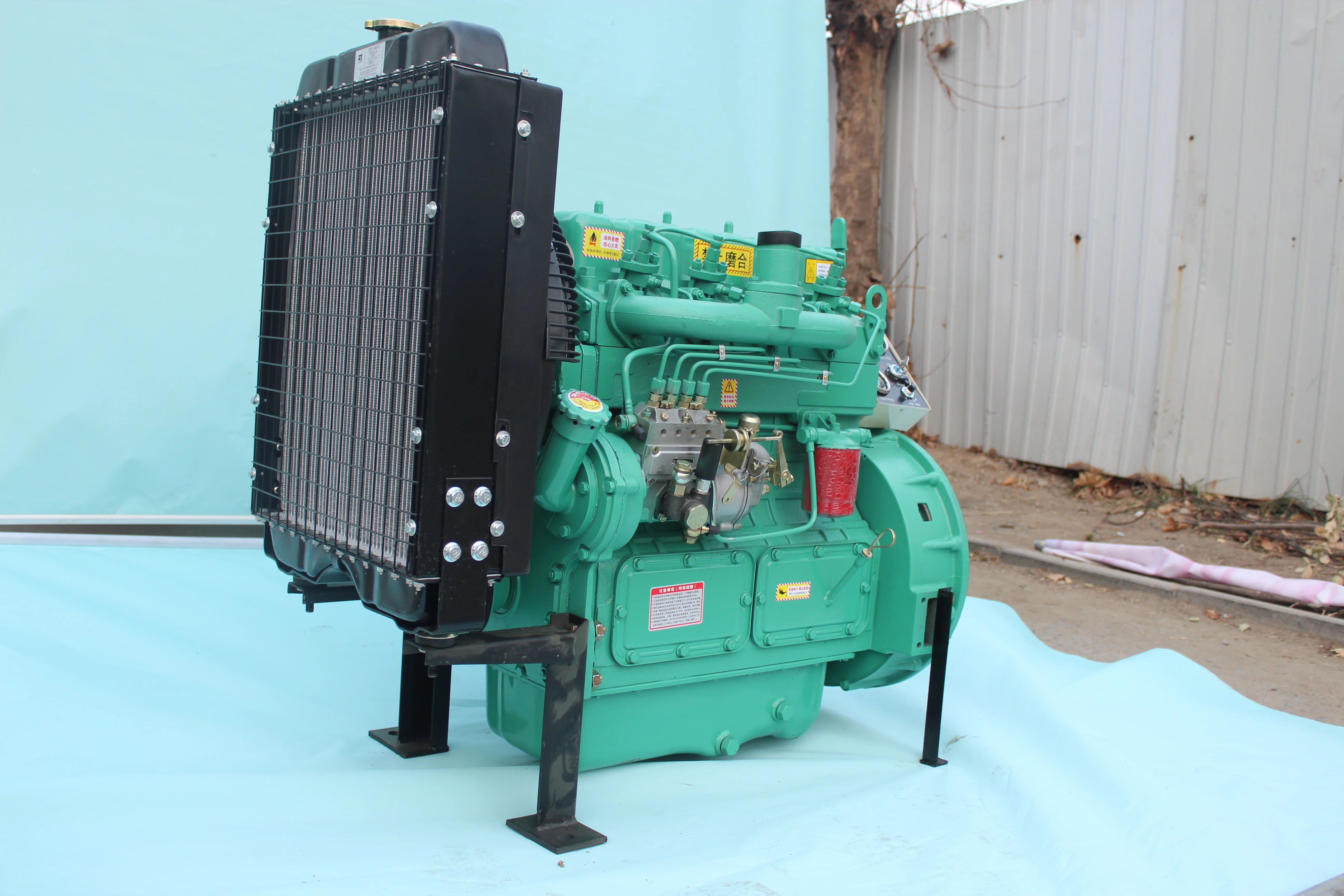 Водяное охлаждение 4 цилиндра 41kw K4100ZD дизельный двигатель