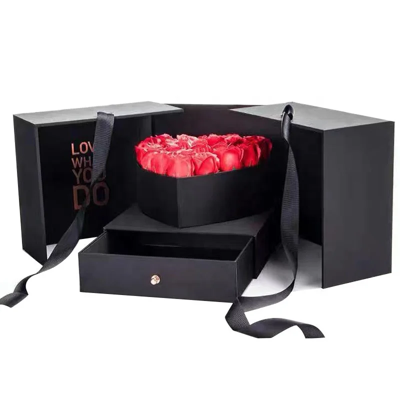 Ожерелье с выдвижными ящиками