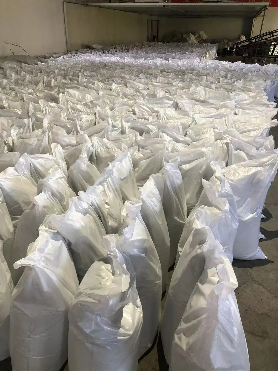 China manufacture high quality anhydrous sodium carbonate light soda ash