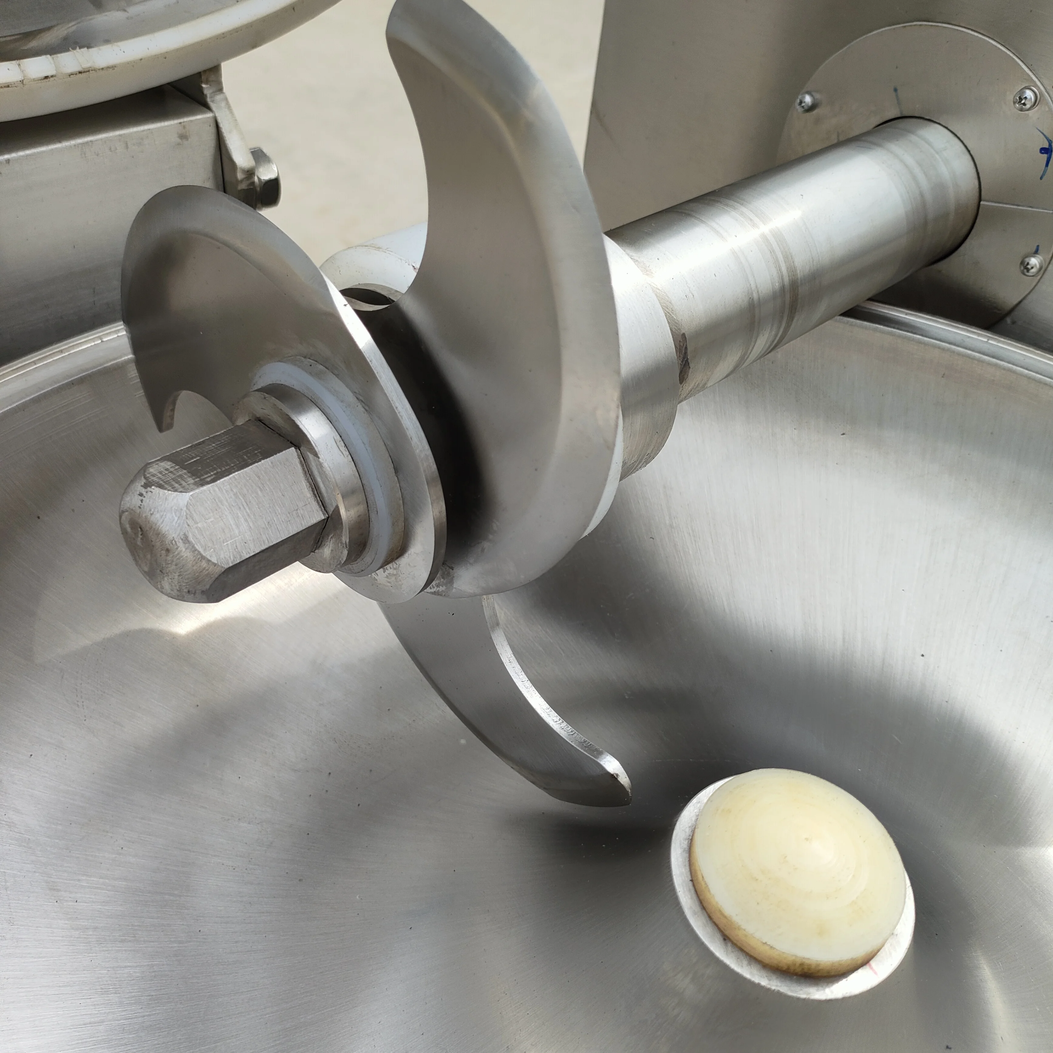 Commercial Meat Bowl Cutter Meat Chopper Meat Chopping Machine New Product 2020 Provided Alibaba Kenya Restaurant Equipment 600