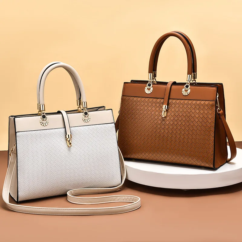 Fashion handbag for women large capacity simple trend woven lady shoulder bag hand bags