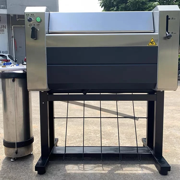 Car mat cleaner Automatic carpet cleaning machine with foam cleaning and drying function Car floor mat washer