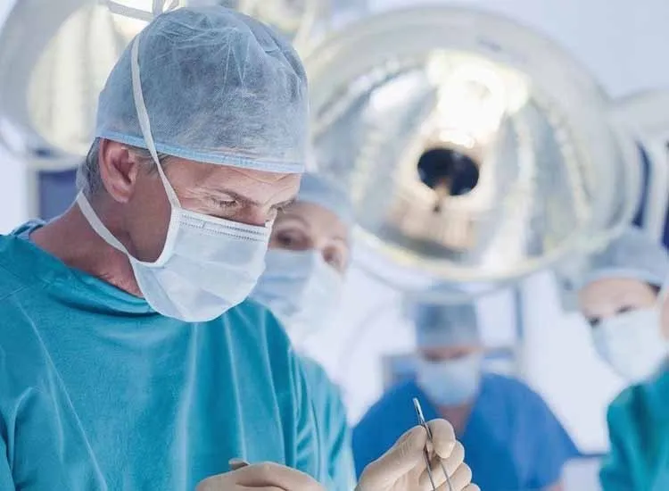 Face Dust Mask Earloop Medical Surgical Mask Hot Sale 3 Ply Disposable For Daily Ce Adult100% Cotton(ae) Gb/t 32610