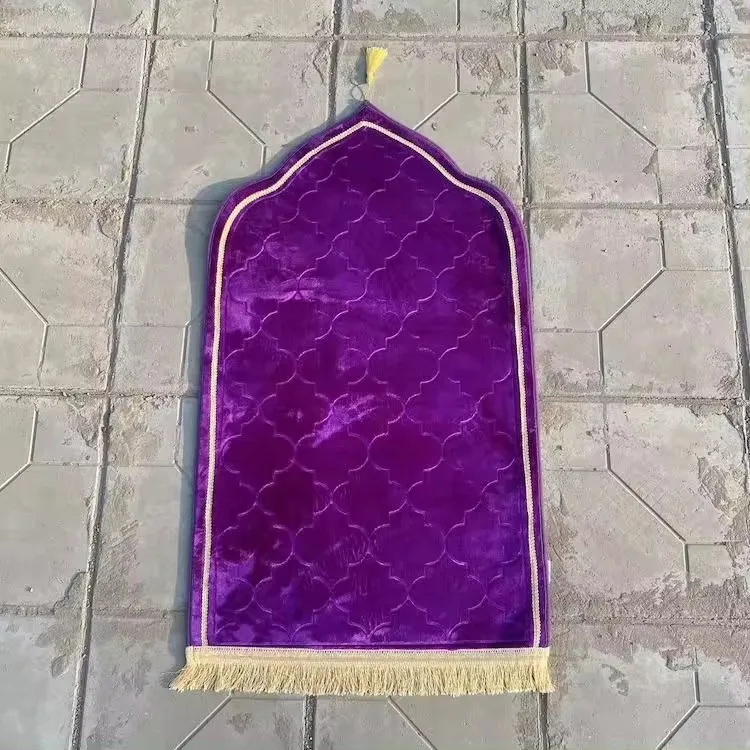 Hot selling Muslim prayer rug Islamic Prayer Mat Perfect Ramadan gift Turkey non-slip prayer rug