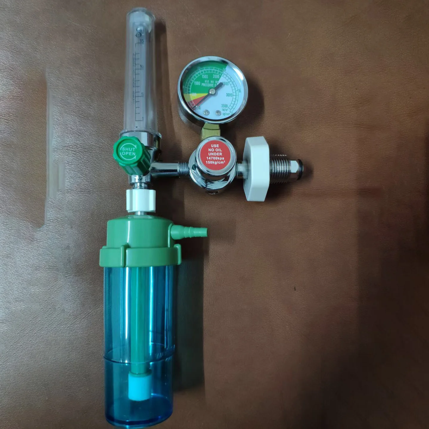 2023 NINGBO KangWei Brass Wholesale Price Manufacturer medical cga870 brass oxygen pressure regulator for oxygen cylinder