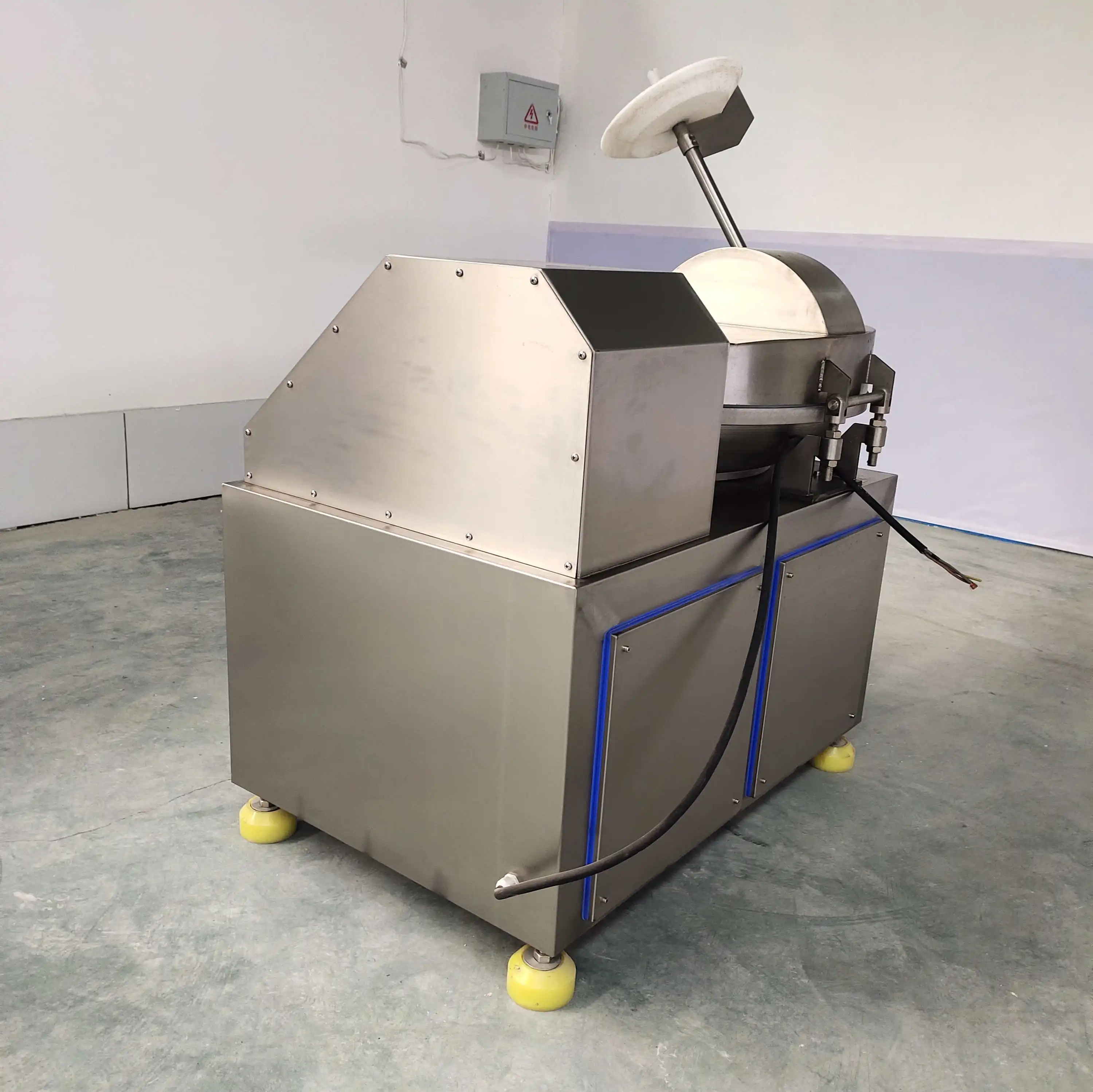 High Quality Meat Bowl Cutter / Ginger Chopper Machine / Cabbage Chopping Machine with good price