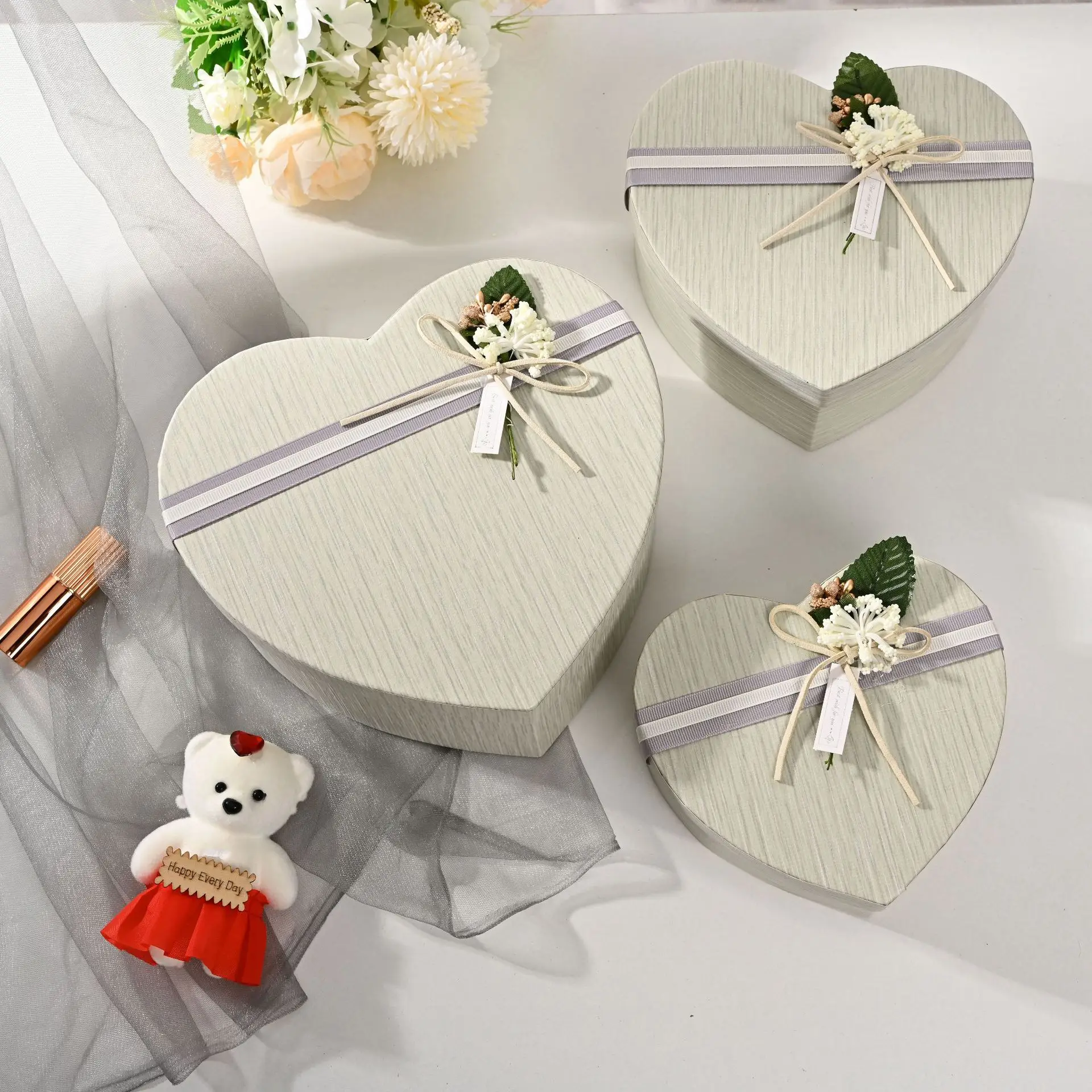Competitive Price 3 Boxes Set Ribbon Bow Heart Shape Red Thickened Cardboard Paper Empty Flower Gift Box