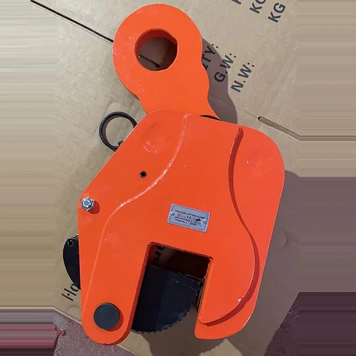 Custom 3 ton 5t 10t 30t plate lifting clamps string impact resistance vertical pipe lifting clamp