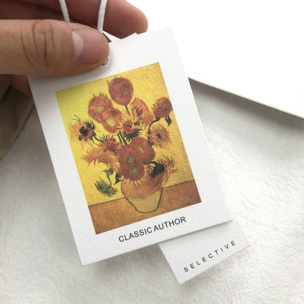 Recycled Customized Gold Foil Logo Label Texture White Paper Hang Tag  Thick Jewelry Custom Clothe Apparel Trousers Swing Tags