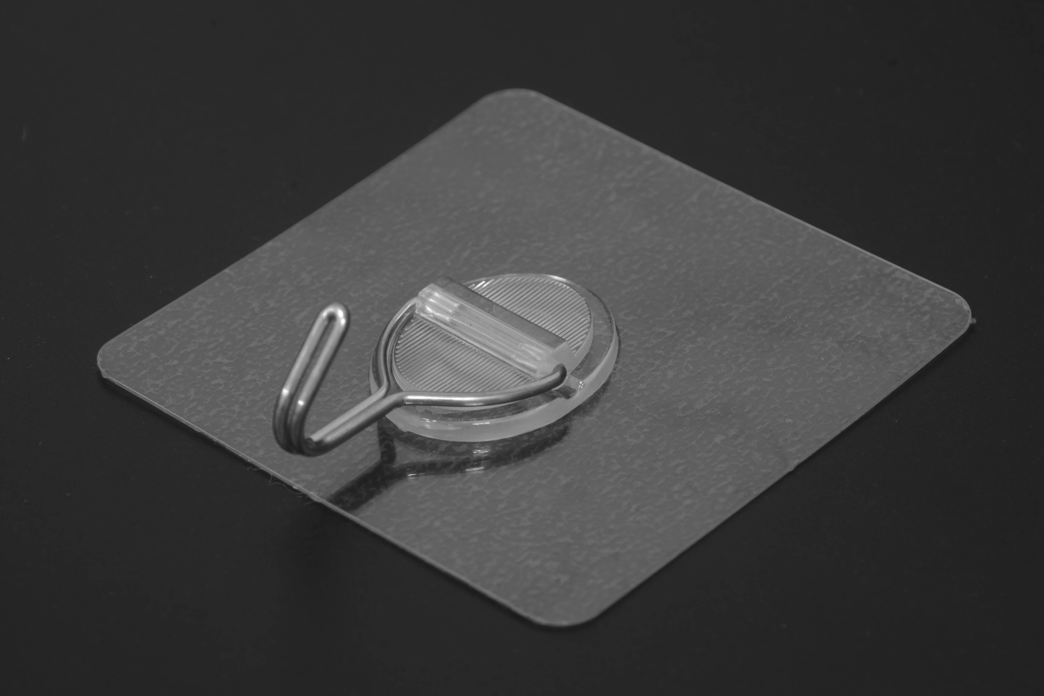 Multifunctional Non-residue Sticker Punch-free Adhesive Hanger Hooks Self Adhesive Wall Hooks For Bathroom Kitchen