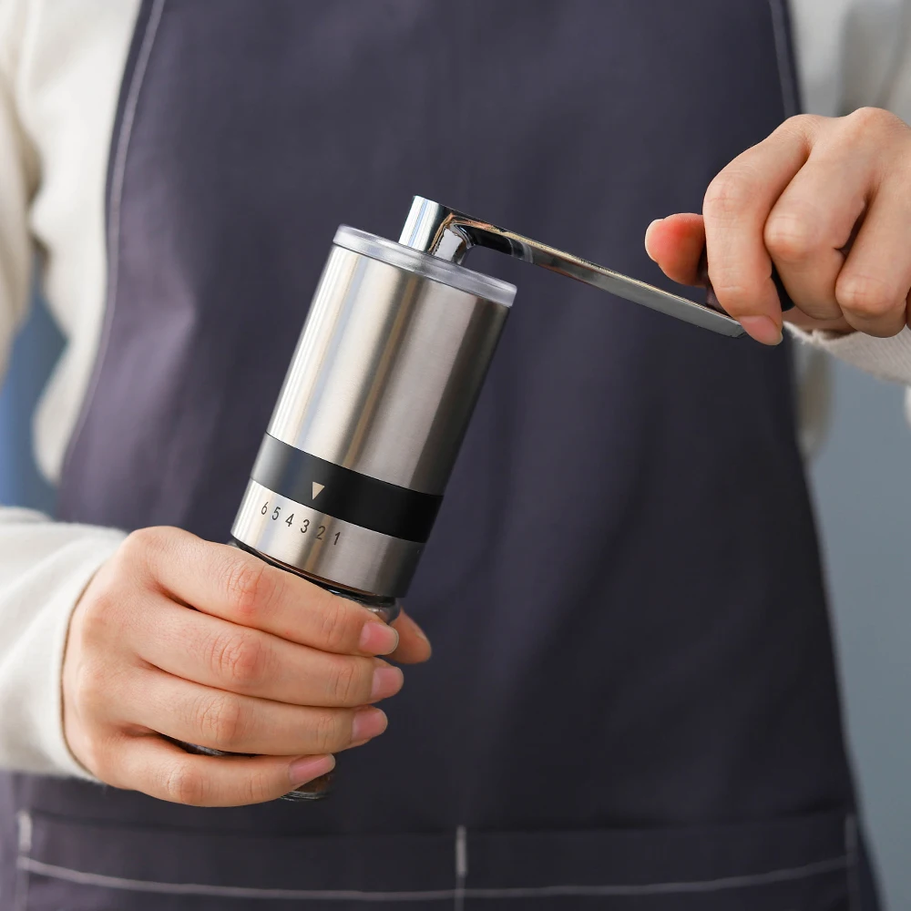 New design coffee accessories Barista tools Mini portable hand manual coffee grinder with 6 setting