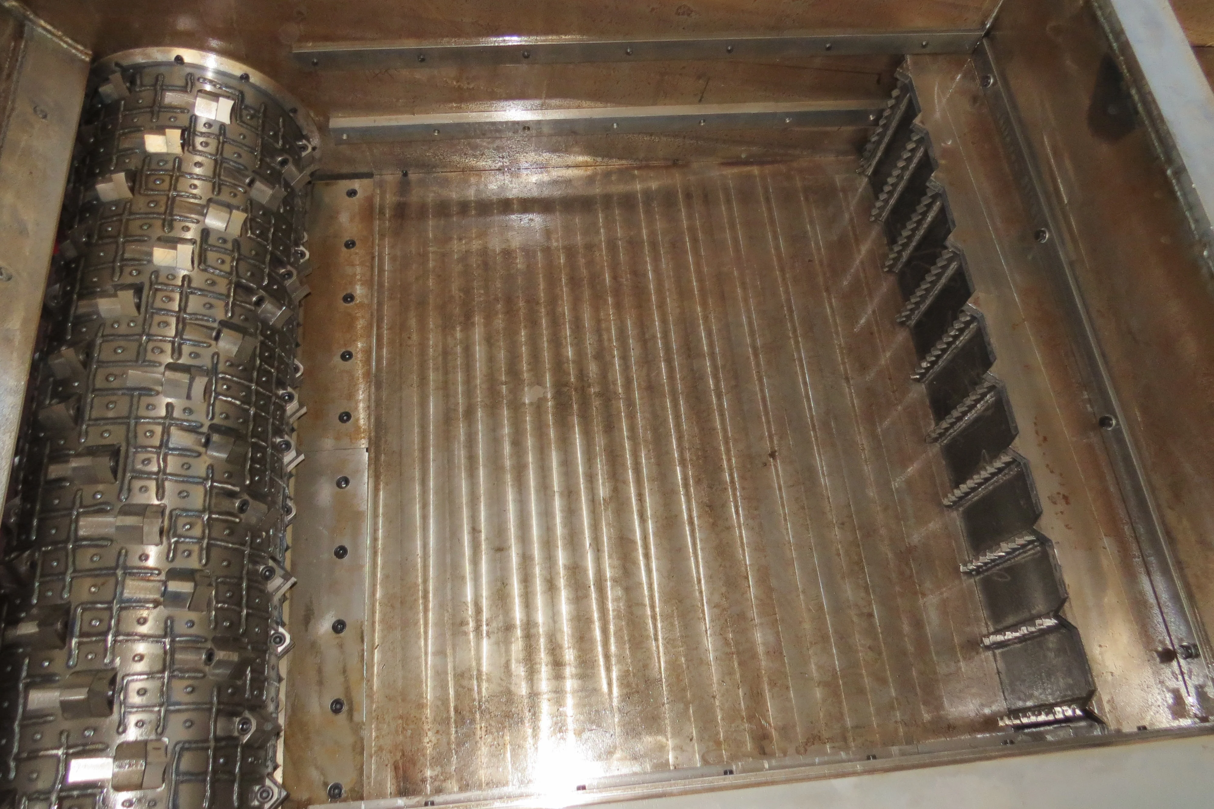 Single Shaft Shredder Machine for Wood Rubber and