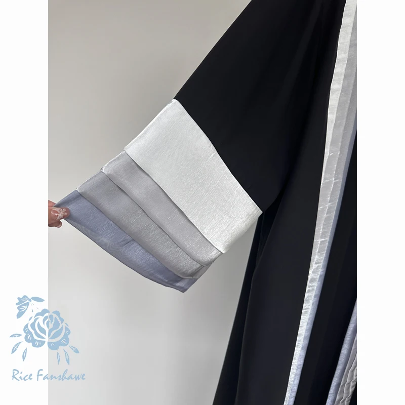 Factory Wholesale Dubai Abaya 2024 Fashion Design Graduated Color Women Islamic Clothing Hot Selling High Quality Silk Abaya