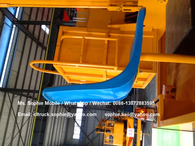 DFAC car accident emergency slide tilt slide tray rollback bed two post car lift winch 4 ton 5 ton car transporter truck body