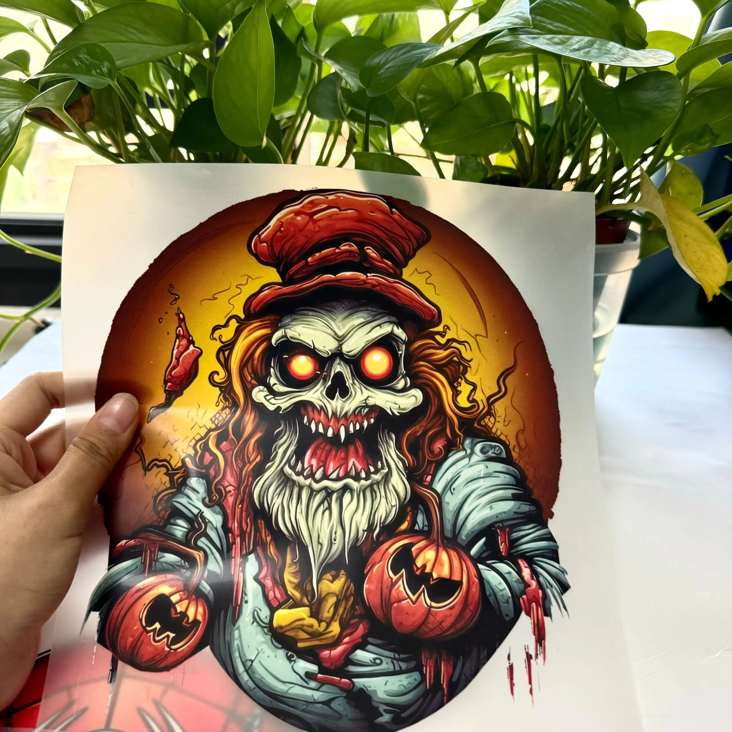 Пластиковая термонаклейка для одежды