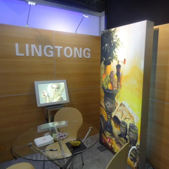 Trade Show Exhibition Booth with All-sealed Panel Display Wall System