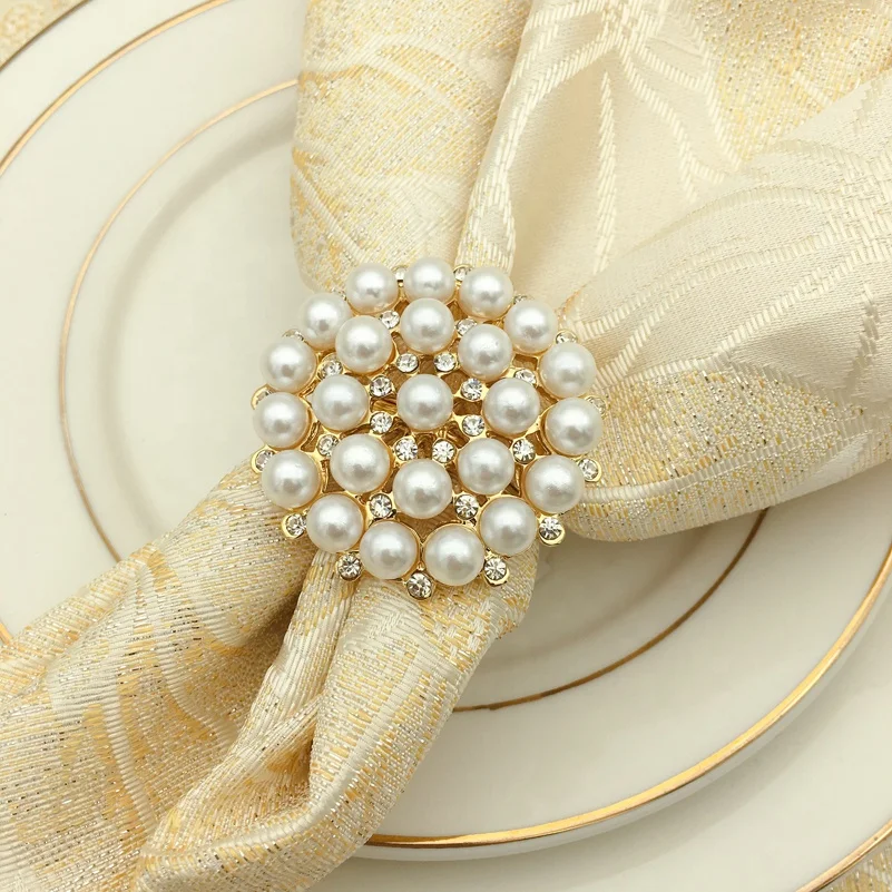 Round Flower Napkin Rings Gold Rhinestone Napkin Rings Holder Pearl Napkin Rings for Wedding Dinner Table Decoration HWP07