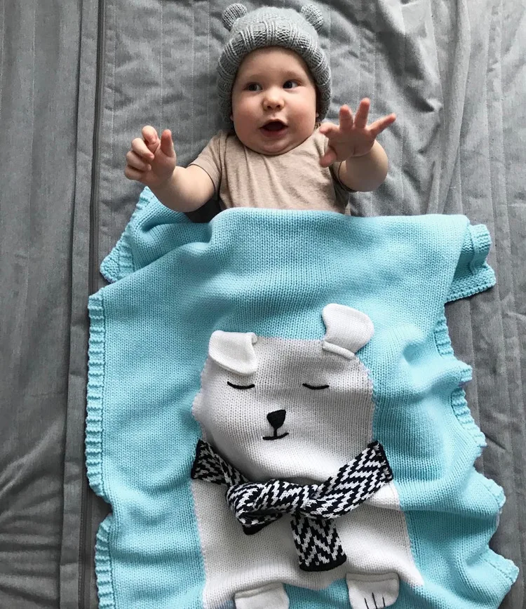 2022 Wholesale Fancy Breathable Organic Cotton Knit Baby Blanket Baby Knitted Blanket with Bear