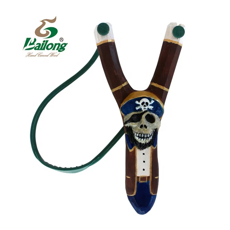 Creative souvenirs and gift sets wood crafts pirate toy slingshot