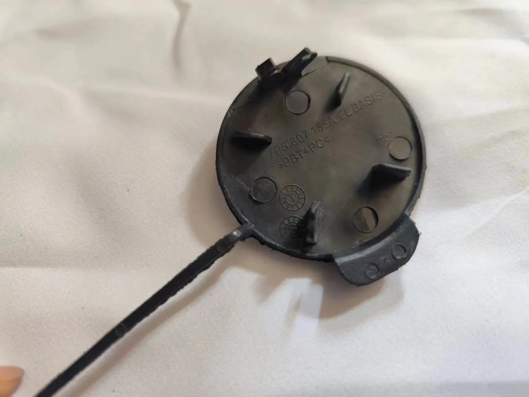 Front Bumper Tow Hook Eye Cover for Porsche Cayenne 92A 95850515540 95850515640