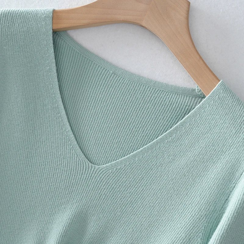 Fashion Mint Green Crop Top Femme Private Label Ribbed Elegant V Neck Kinked Knitted Top Long Sleeve Sweater Women