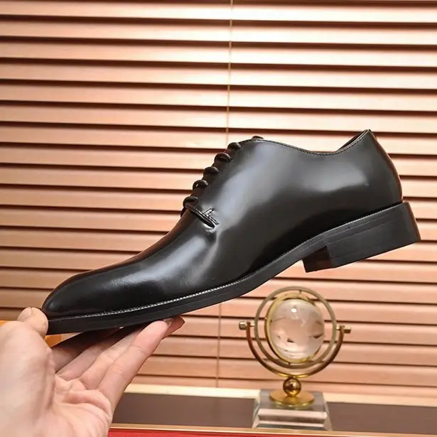 High Quality black Genuine Leather shoes fashion luxury designer shoes for man