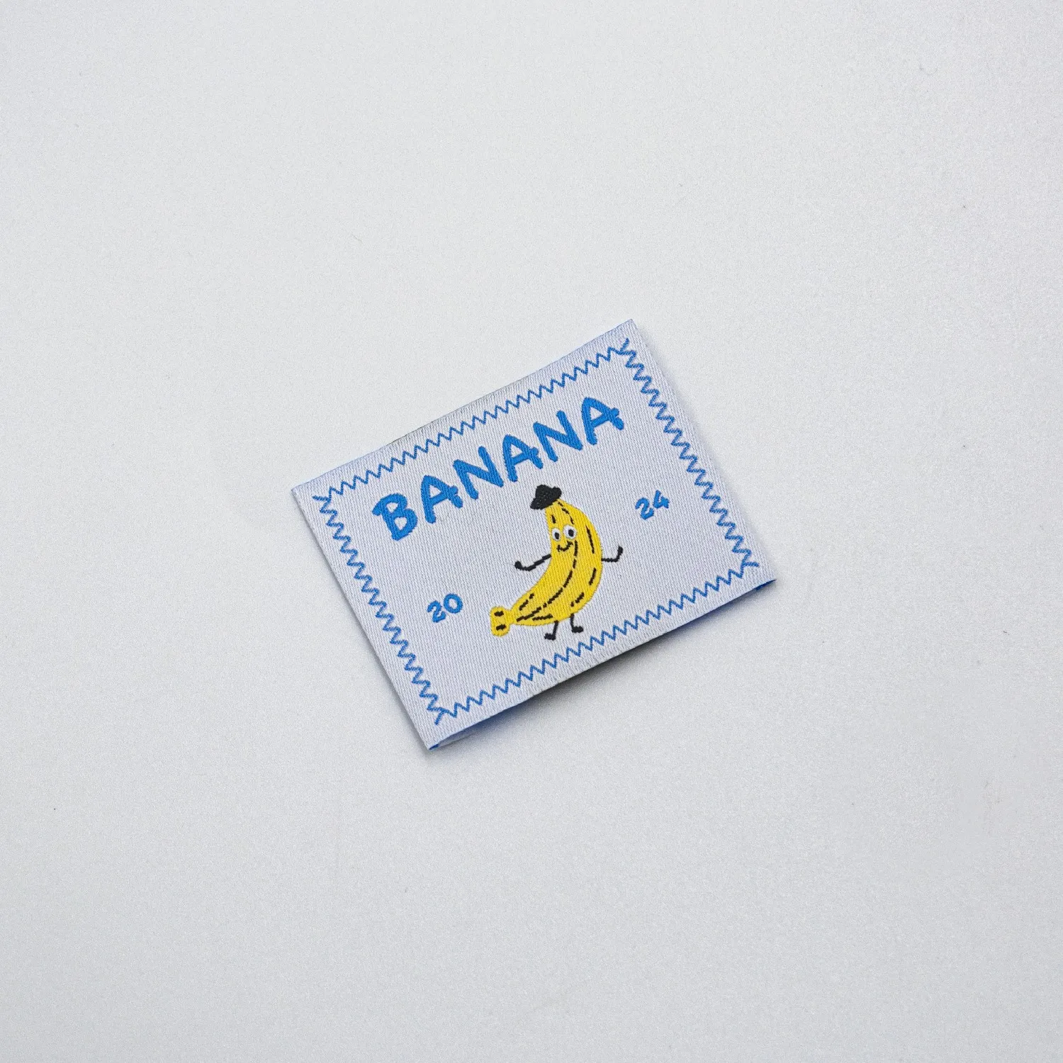 Factory cheap price custom garment brand label woven labels for clothing