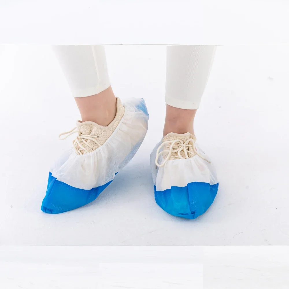 Reinforced Protective Shoes Cover Disposable Anti Skid Shoe Covers PP+PE Coated Laminated Shoe Cover Medical Ce PE Bag OEM