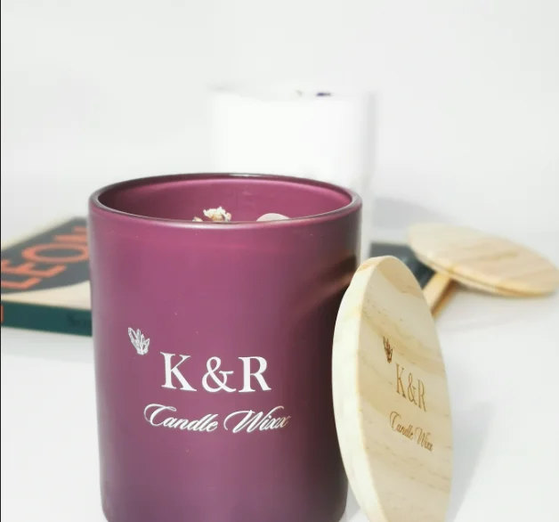 C&H Custom Logo Natural Essential Oils Aromatherapy Scented Candle Soy Wax with Rose Quartz Amethyst Citrine Clear Quartz