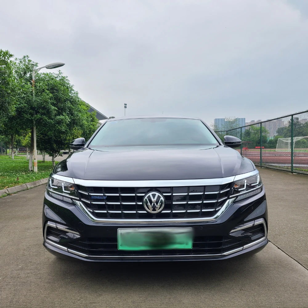 2020 Almost new low mileage used Sedan EV used car from VW