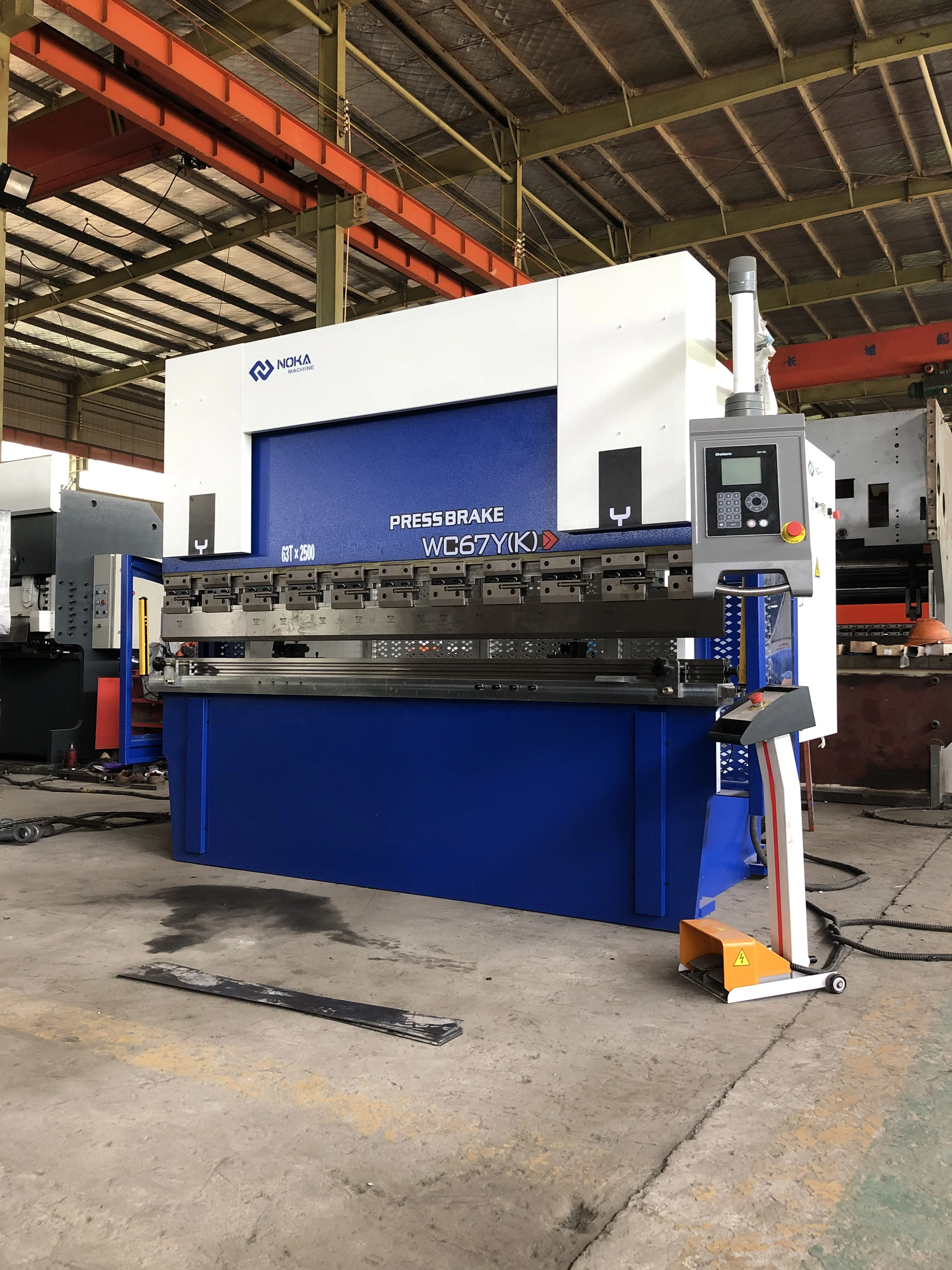 CNC Press Brake Used Sheet Metal Bending Machinery Hydraulic Bender Plate Stainless Steel Mini Press Brake Machine Price Sale