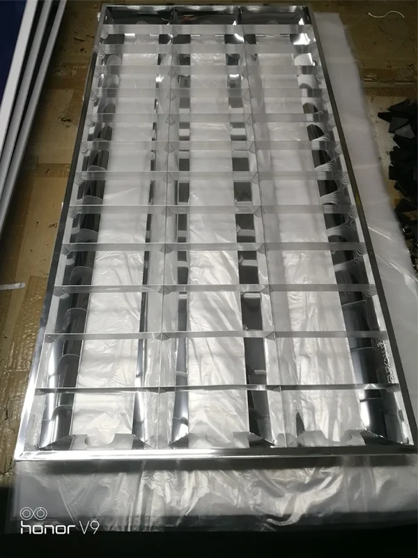 Indoor lighting T5 T8 grille lamp embedded 3x40w I type V type 1.2m louver light 2x4ft T8 fluorescent grille lighting fixture