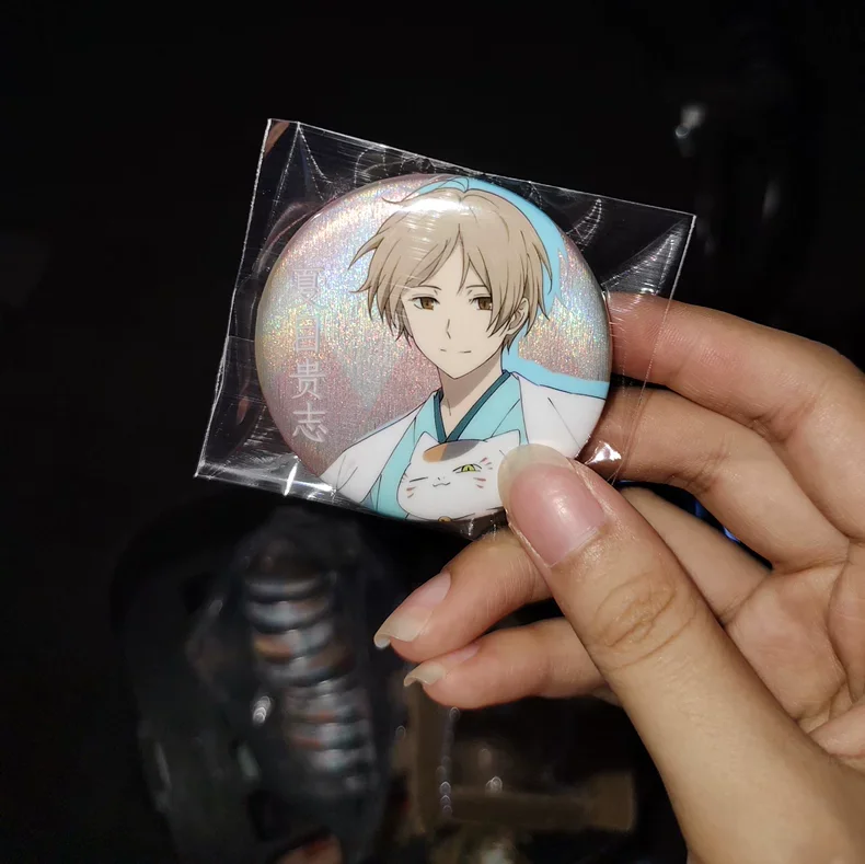 Customized Button Badge Pin Round Shape Badge With Safety Pin