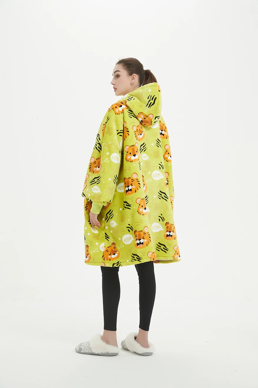 Factory wholesale print adult hoodie blanket sherpa personalized custom winter christmas flannel hooded blanket with sleeves