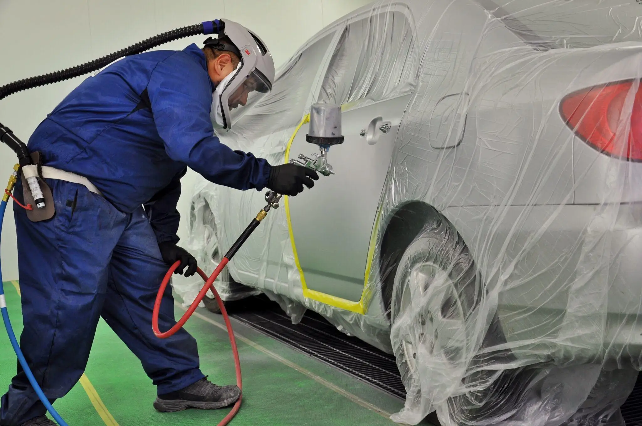 Автомобильная краска предварительно скрепленная малярная рулонная листовая складывающаяся пластиковая пленка для маскировки с клейкой