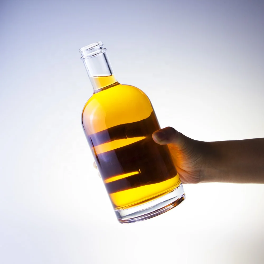 750ML Clear Glass Liquor Bottle Lead Free Customized 700ml Gin Glass Bottle With Cork Top