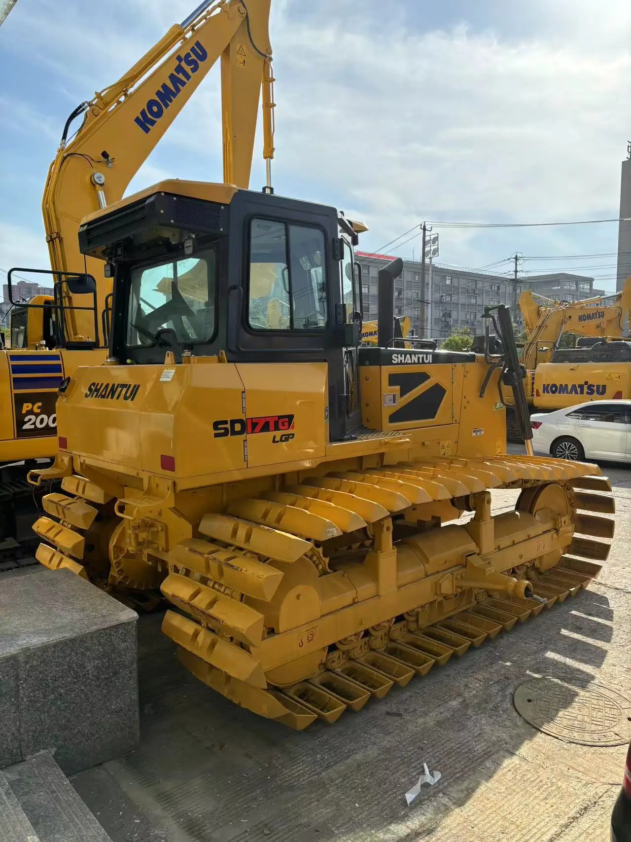 Free shipping chinese factory mini shantuiSD17TG 22 / 32 /SD16L on stock used caterpillar bulldozer ShanTui DH16 used bulldozers
