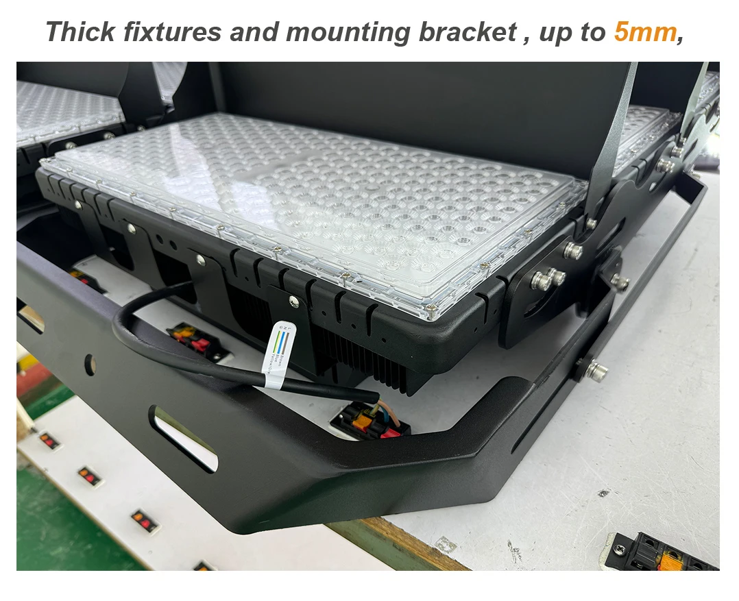 IP66 500W 1000W 1500 watt outdoor led sports field stadium lighting with 5mm strong mounting bracket for high mast lighting